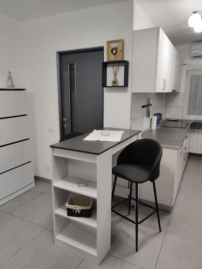 Mdm Apartment Κλουζ-Ναπόκα Εξωτερικό φωτογραφία